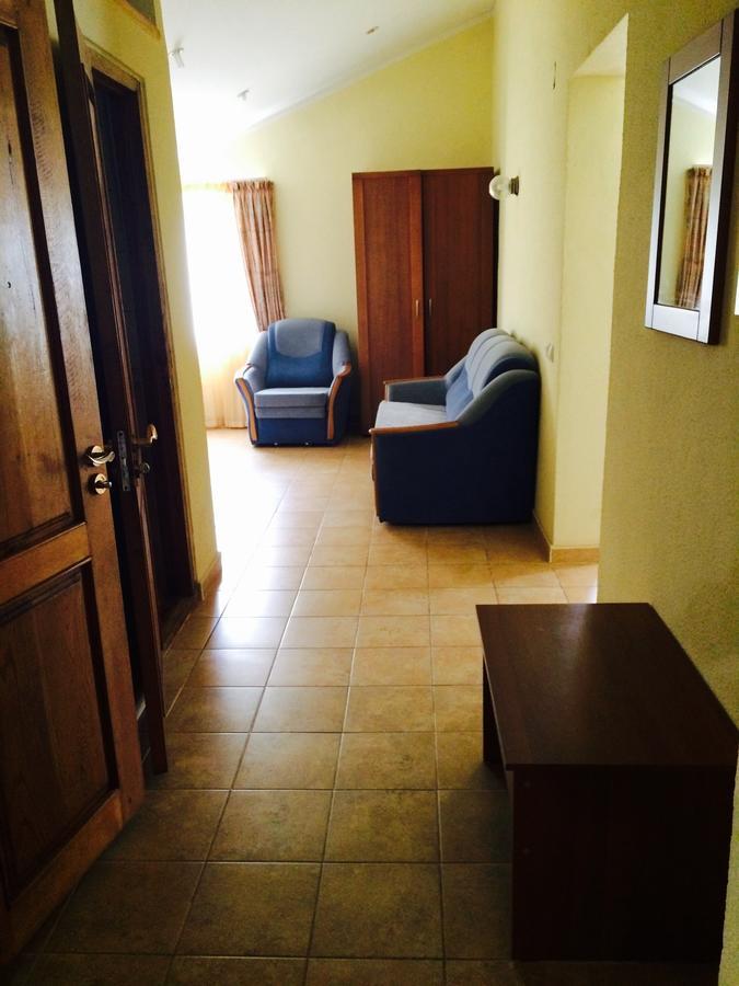 Samshit 555 Hotel Ochamchira Luaran gambar